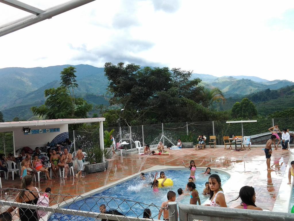 Sky Club Eco Hotel Belen de Umbria Luaran gambar
