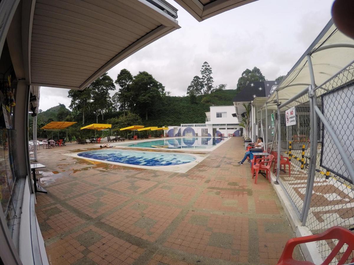 Sky Club Eco Hotel Belen de Umbria Luaran gambar